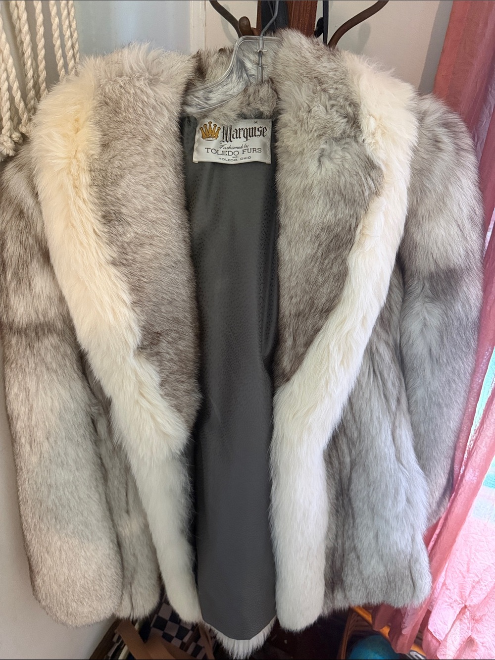 REAL FUR! Marquise Gray and Cream Fox Fur Coat
